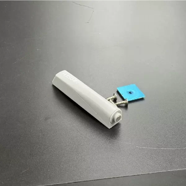 Wholesale Magnetic Push to Open Latch3