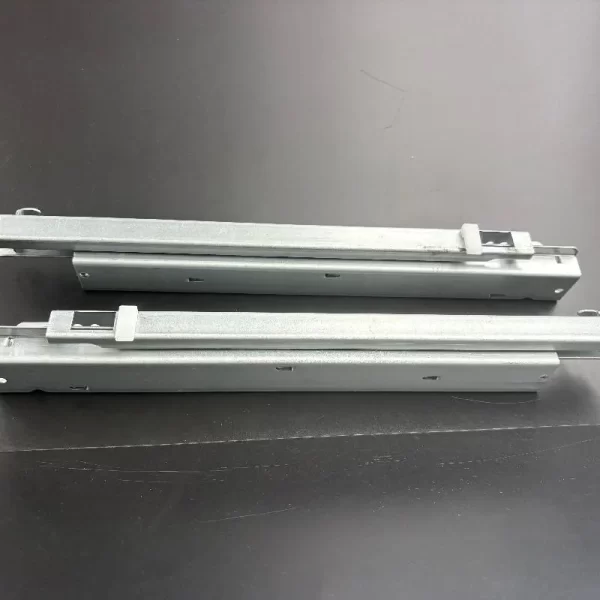 Wholesale Three-Section Synchronized Undermount Drawer Slides with Soft-Close7